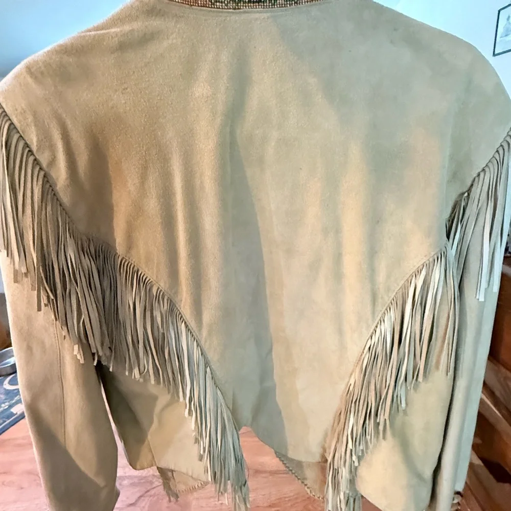Beige Fringed Leather Jacket - Picture 5 of 9